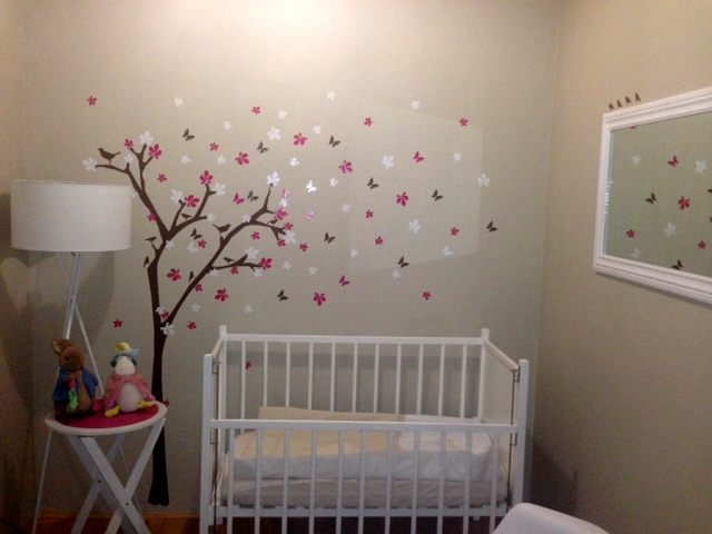 Baby Room Tree Flowers